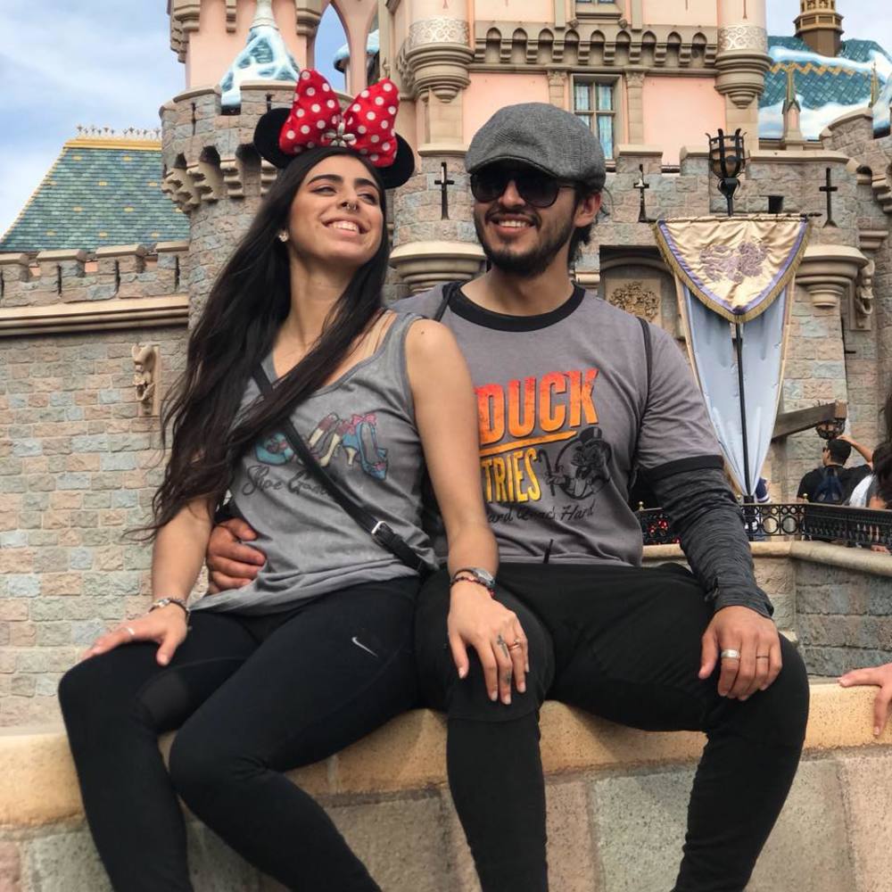 Meet your Posher, Carlos